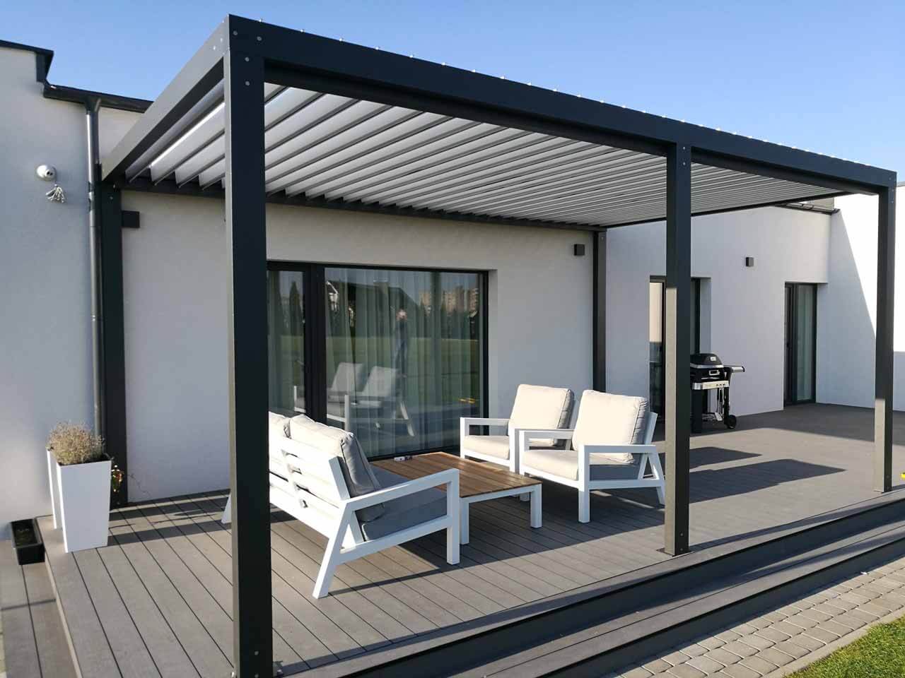 bioklimatine-pavesine-pergola - grandseabuilding.com The actual use effect of the louver pergola produced by grandsea